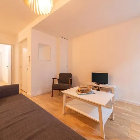 Coeur Urbain - Centre Historique T2 Proche Gare Apartmán *